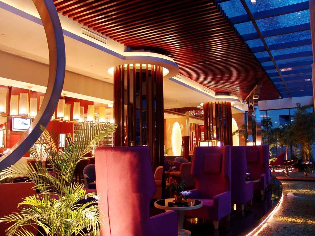 Grand Oriental Hotel Донгуан Екстериор снимка