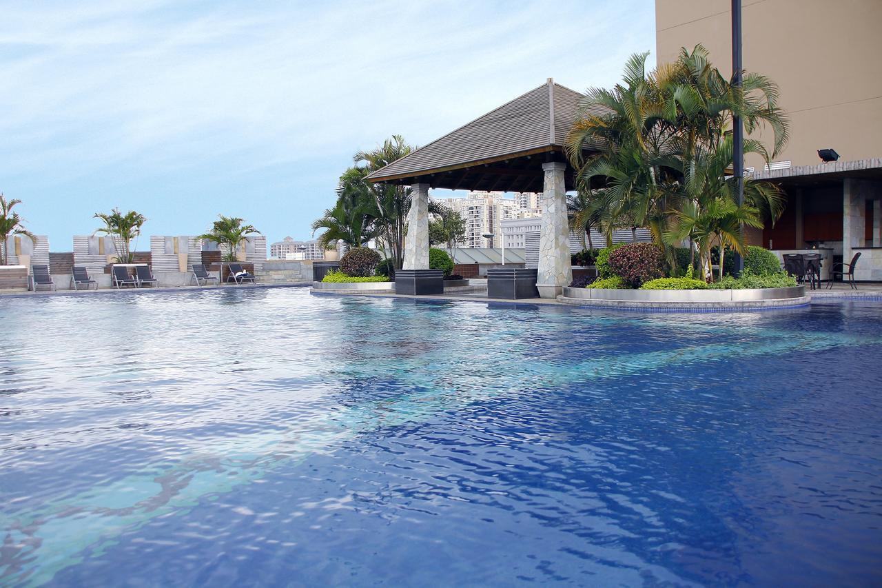 Grand Oriental Hotel Донгуан Екстериор снимка